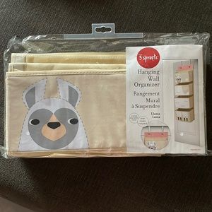 Hanging wall organizer